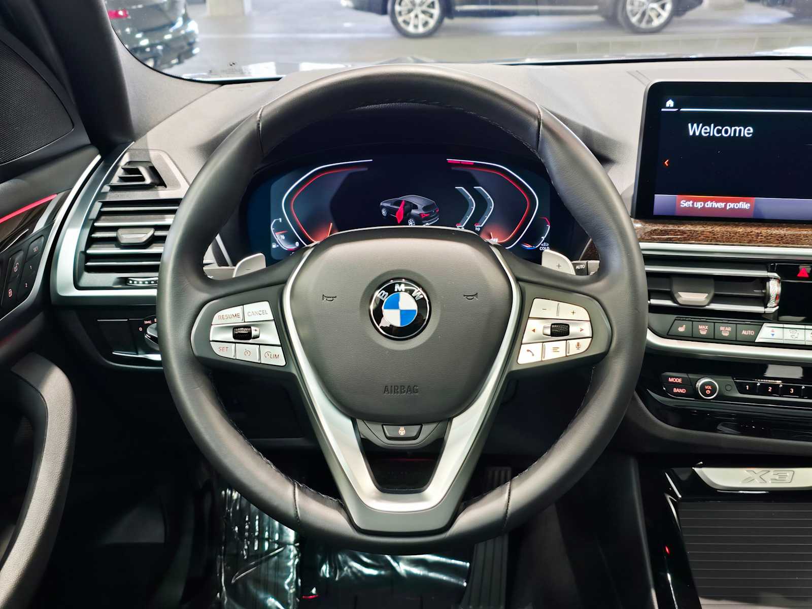 Thumbnail: 2024 BMW X3 - 11