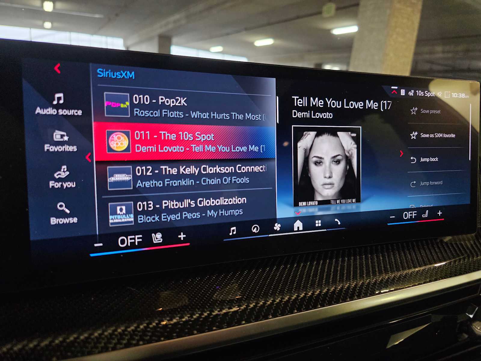 Thumbnail: 2026 BMW X5 - 15