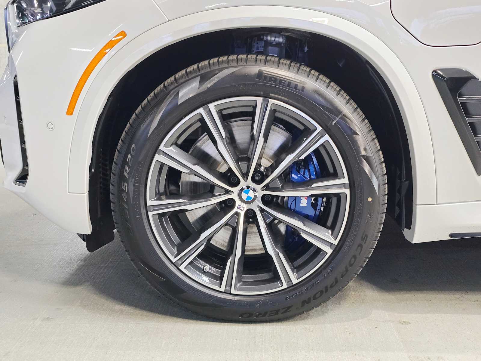 Thumbnail: 2026 BMW X5 - 8