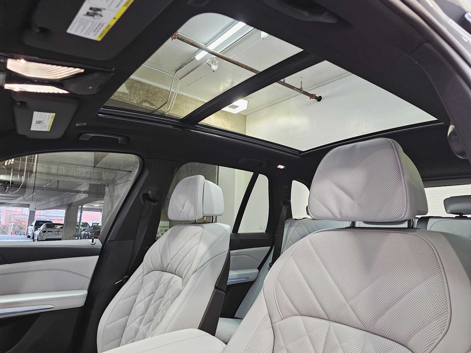 Thumbnail: 2026 BMW X5 - 24