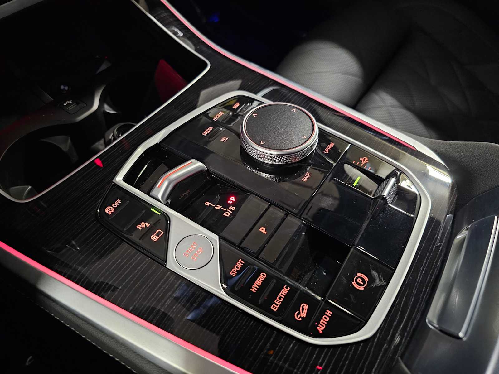 Thumbnail: 2026 BMW X5 - 21