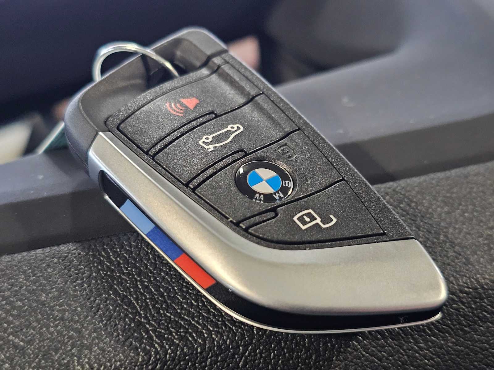 Thumbnail: 2026 BMW i4 - 43