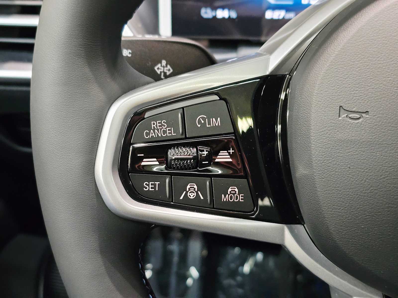 Thumbnail: 2025 BMW i4 - 20