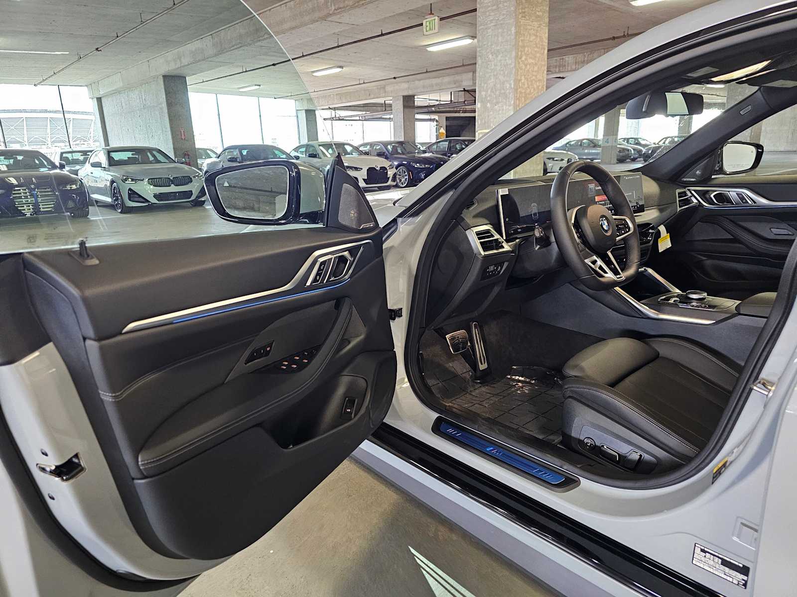 Thumbnail: 2026 BMW i4 - 31