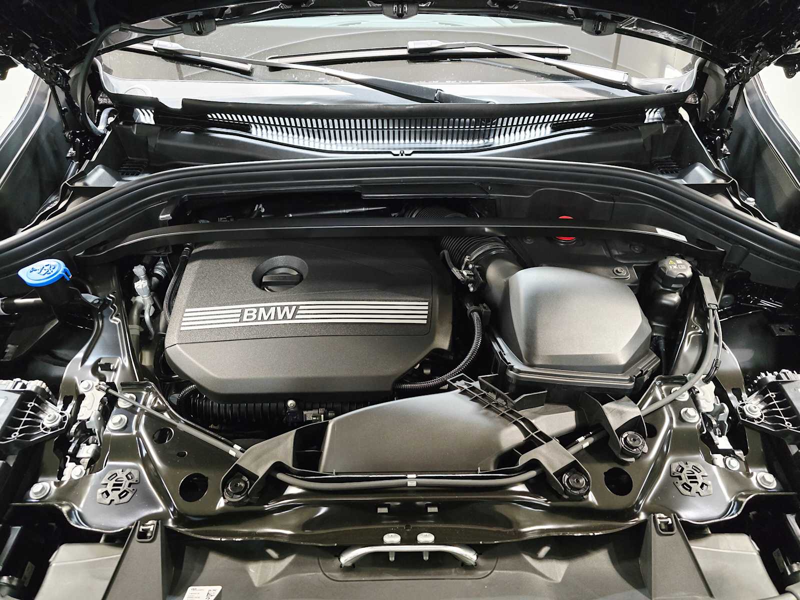 Thumbnail: 2026 BMW X1 - 9