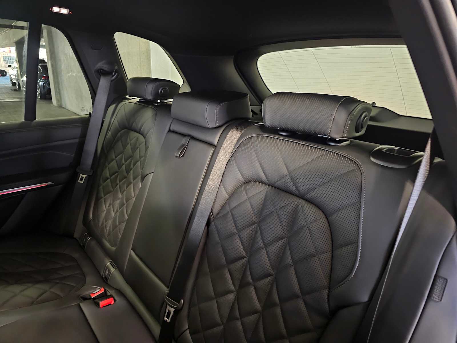 Thumbnail: 2026 BMW X5 - 38