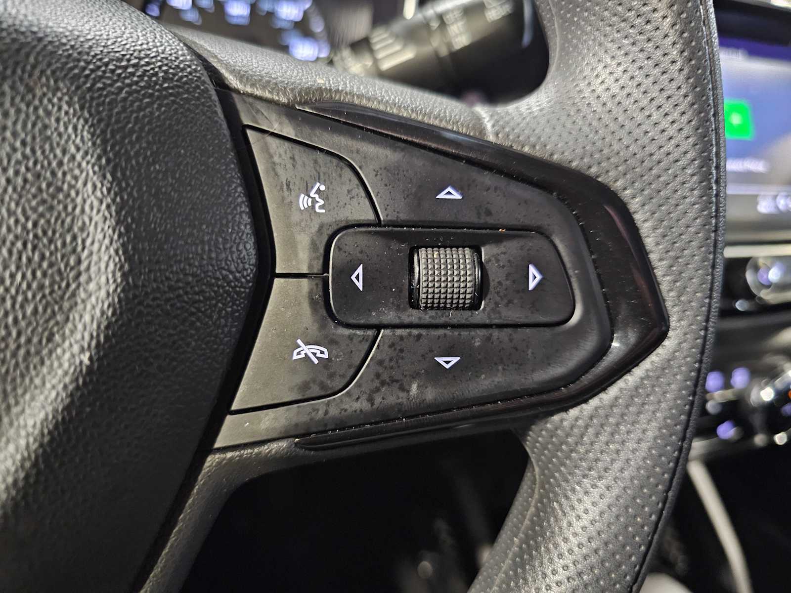 Thumbnail: 2022 Chevrolet TrailBlazer - 19