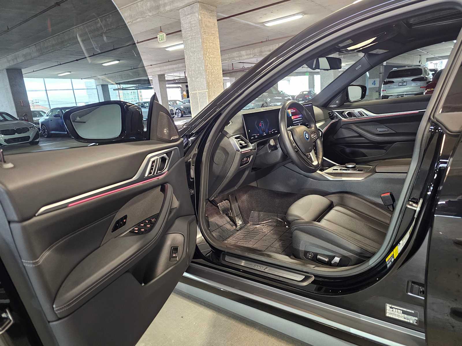 Thumbnail: 2023 BMW i4 - 30