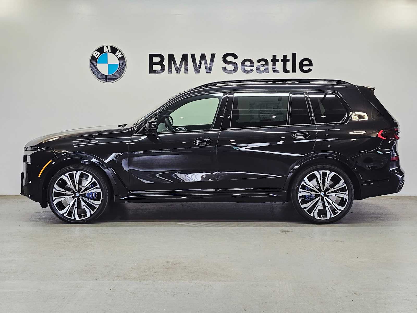 Thumbnail: 2026 BMW X7 - 3