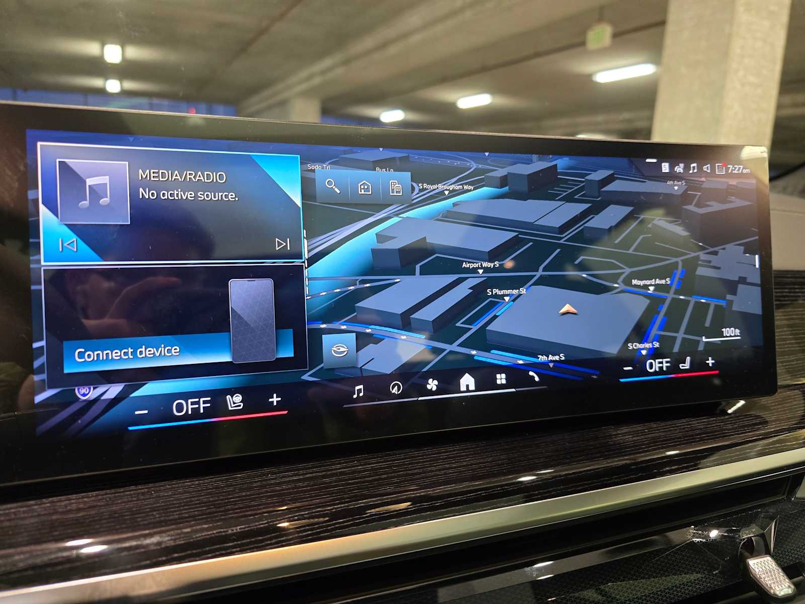 Thumbnail: 2026 BMW X5 - 14