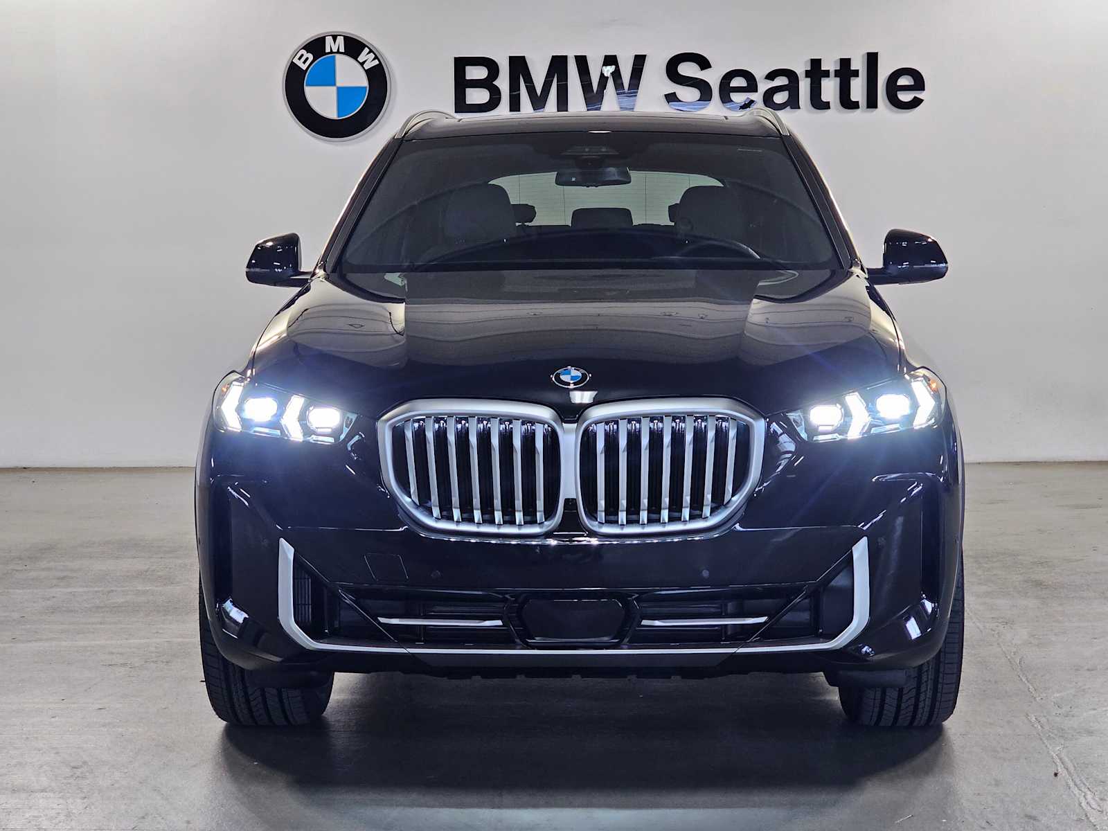 Thumbnail: 2026 BMW X5 - 6