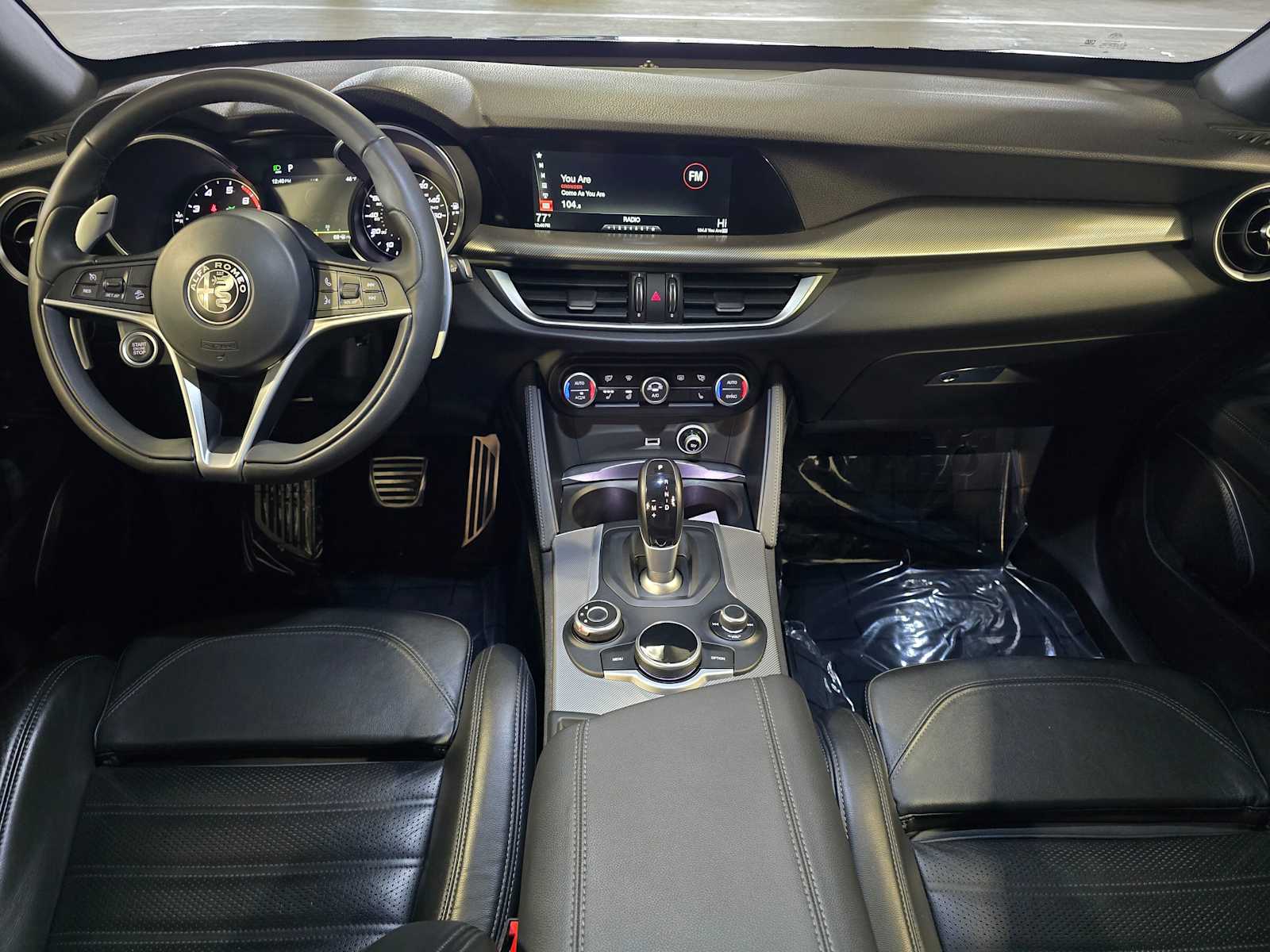 Thumbnail: 2018 Alfa Romeo Stelvio - 9