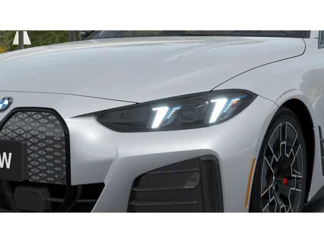 Thumbnail: 2026 BMW i4 - 6
