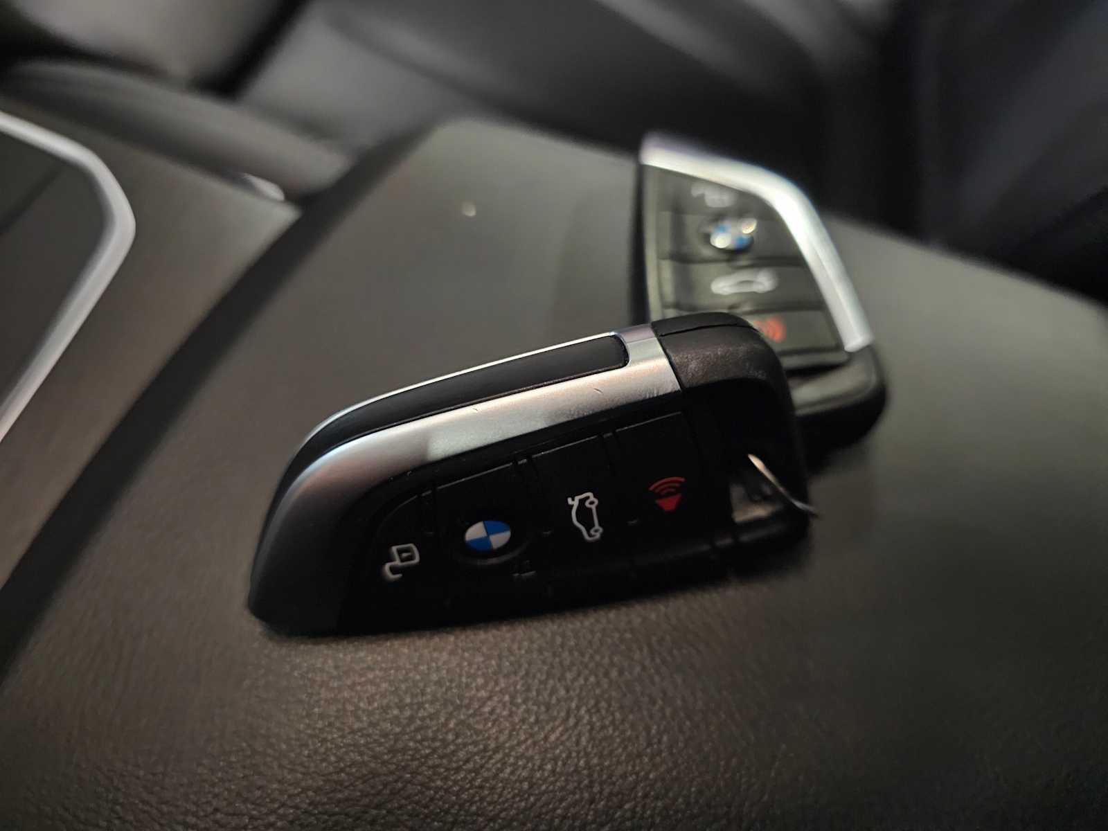 Thumbnail: 2023 BMW i4 - 44