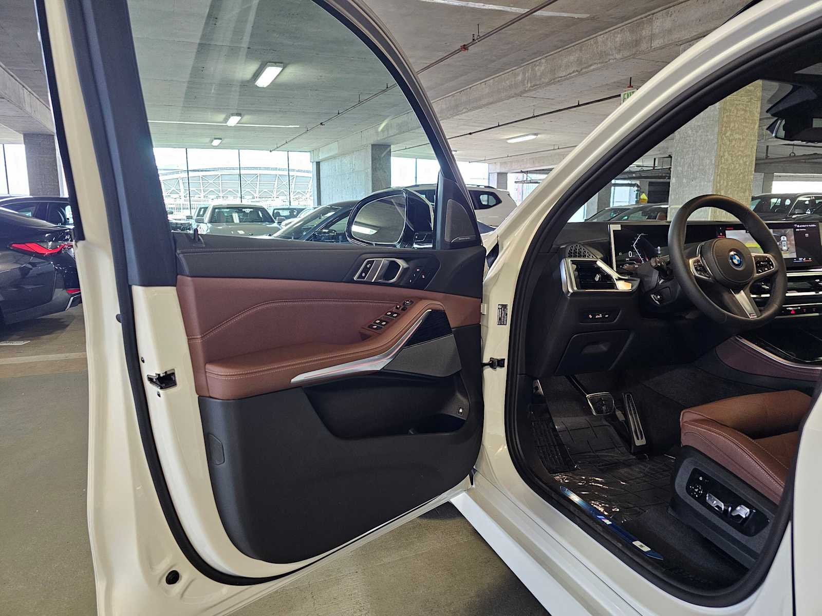Thumbnail: 2026 BMW X5 - 31