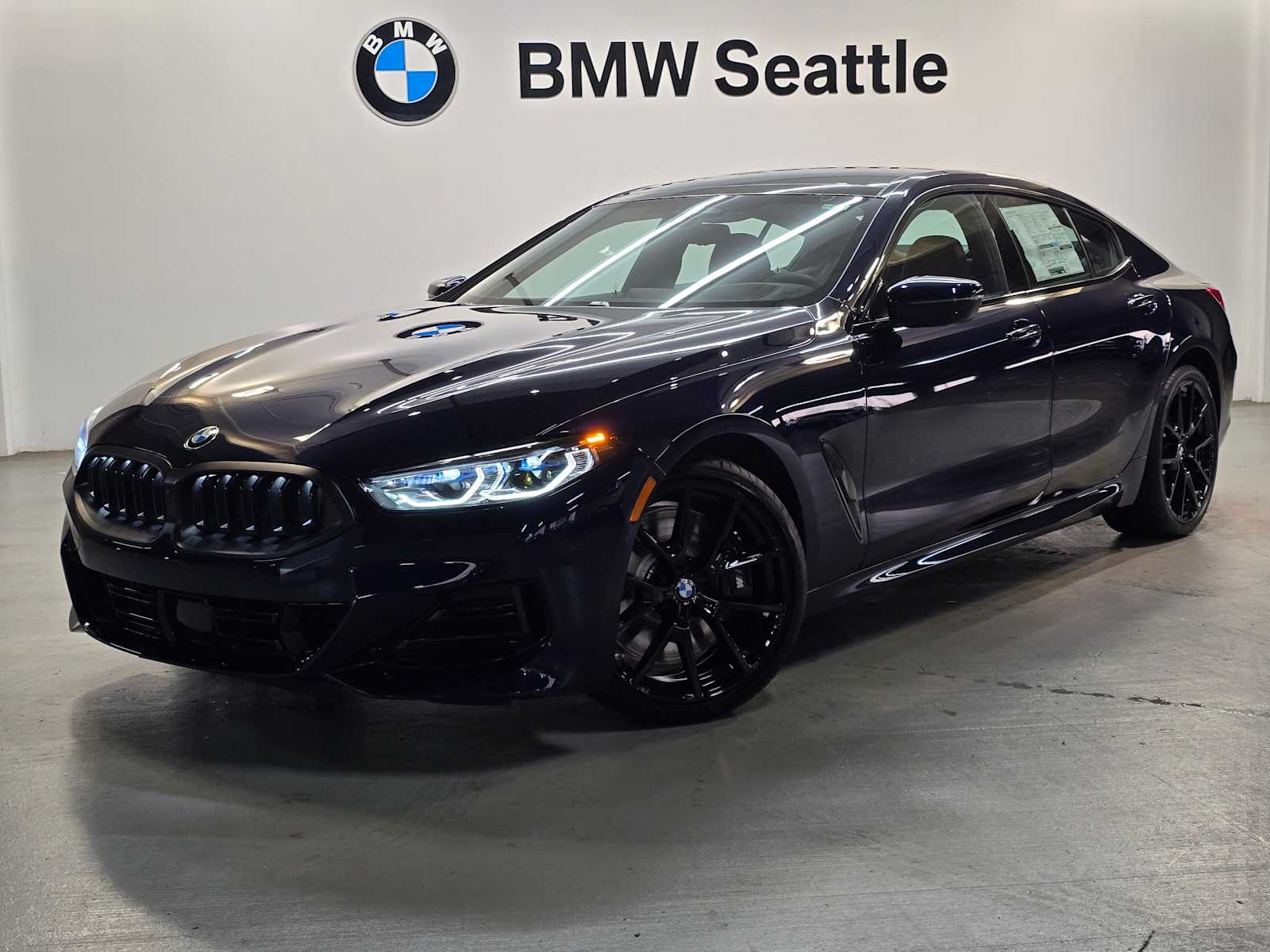 Thumbnail: 2026 BMW 8 Series - 1