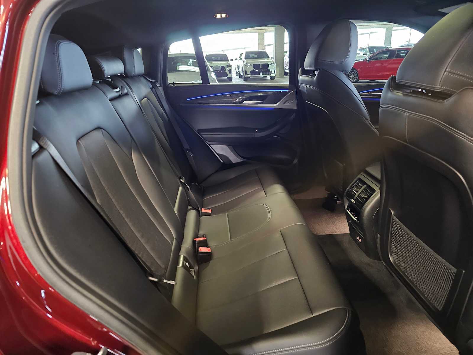 Thumbnail: 2023 BMW X4 - 36