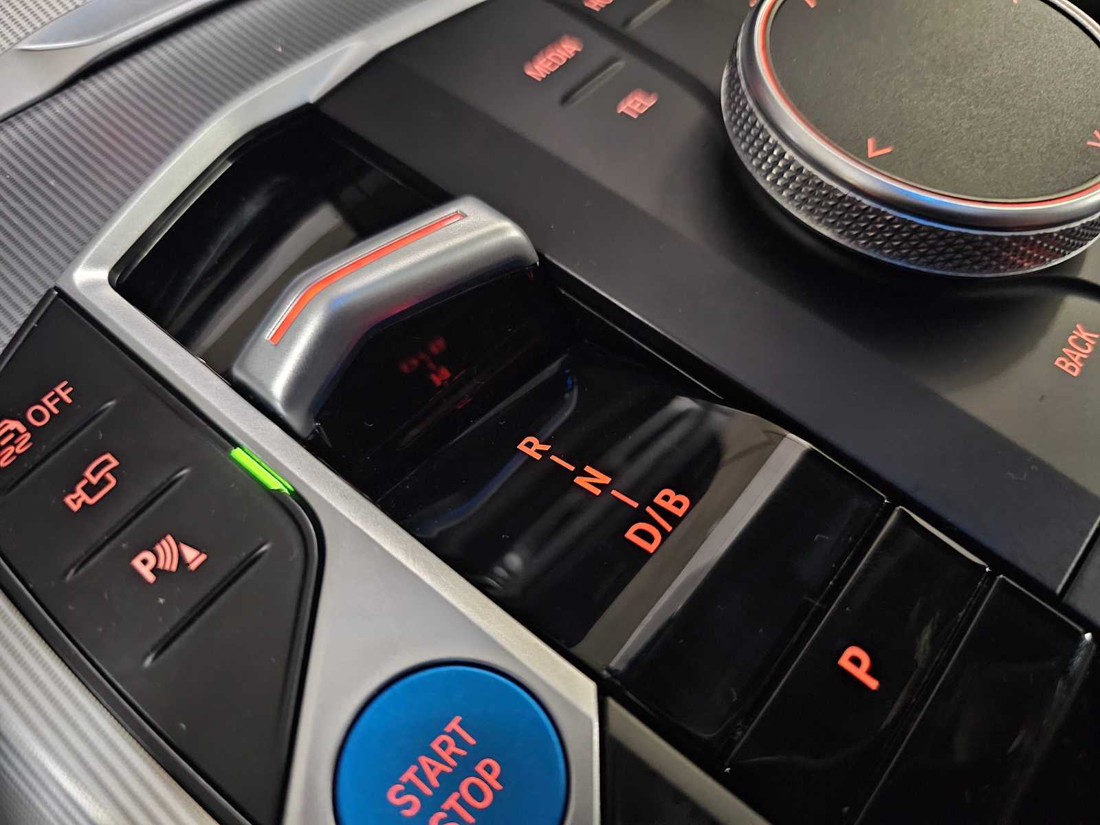 Thumbnail: 2023 BMW i4 - 27