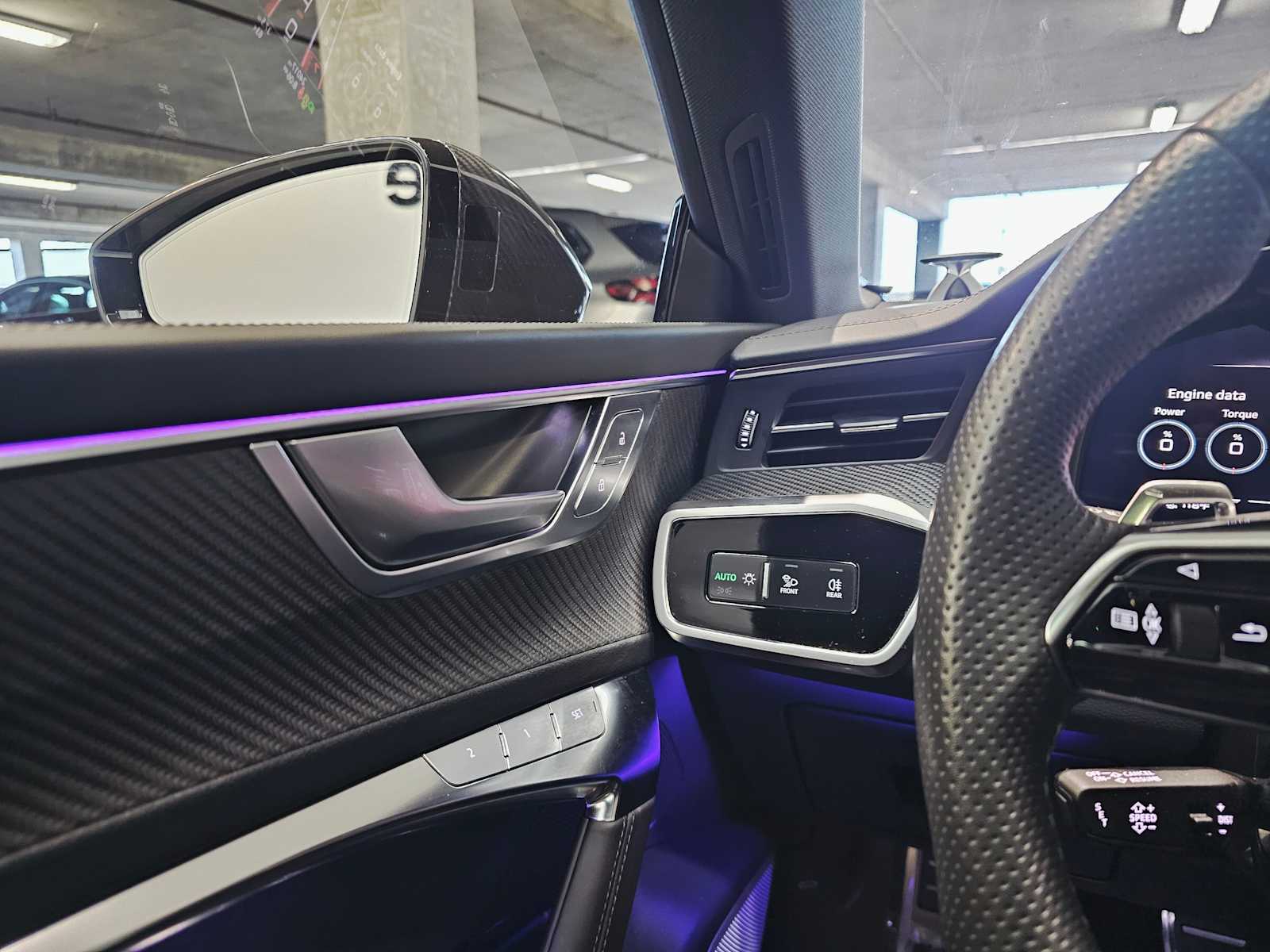 Thumbnail: 2023 Audi RS 7 - 22