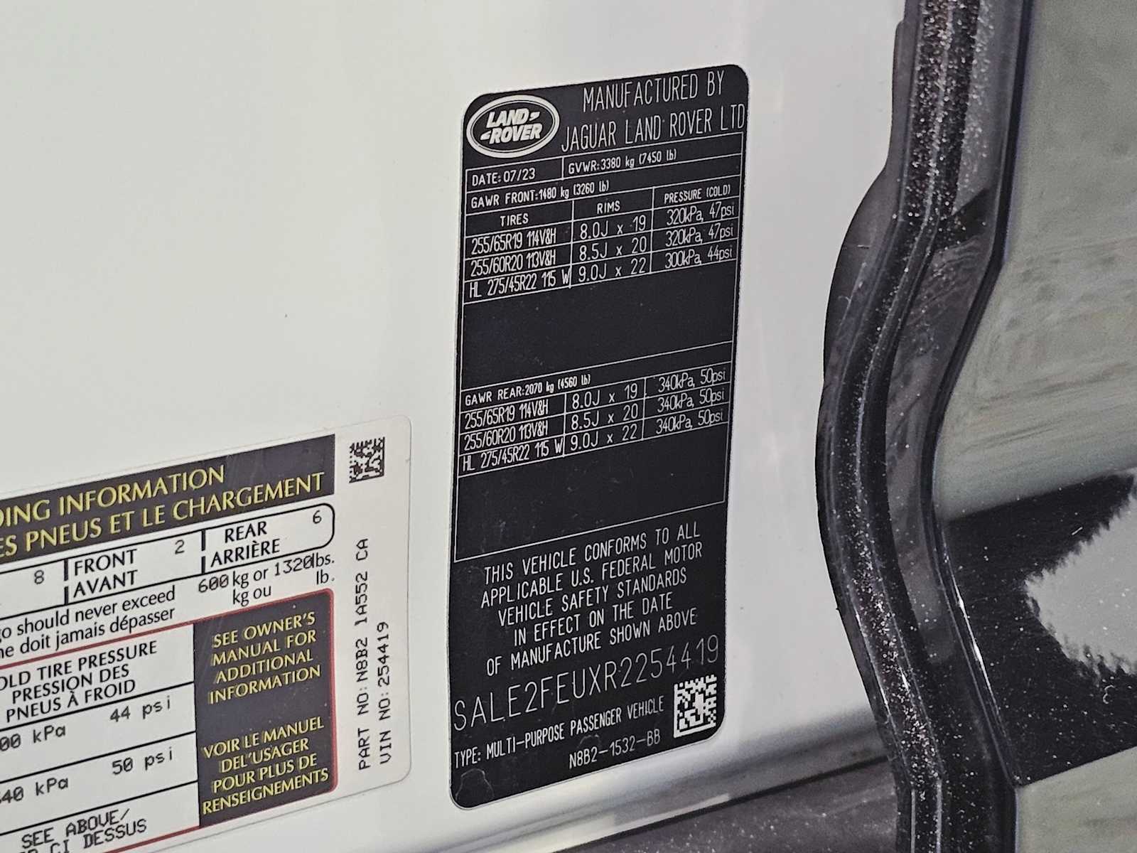 Thumbnail: 2024 Land Rover Defender - 30