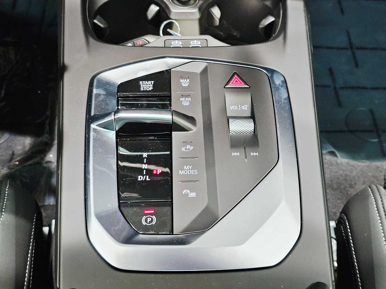 Thumbnail: 2025 BMW 2 Series - 18