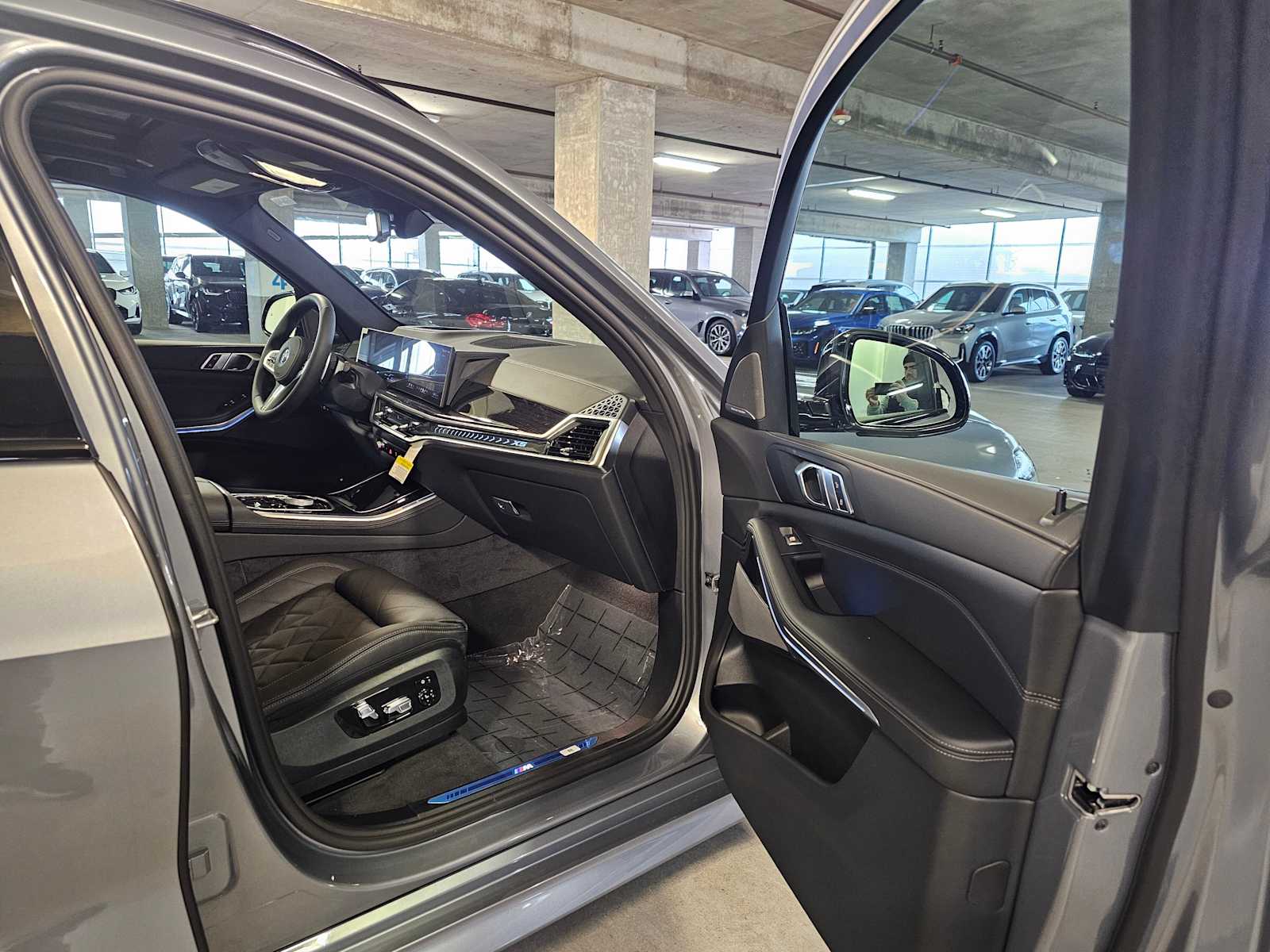 Thumbnail: 2026 BMW X5 - 41