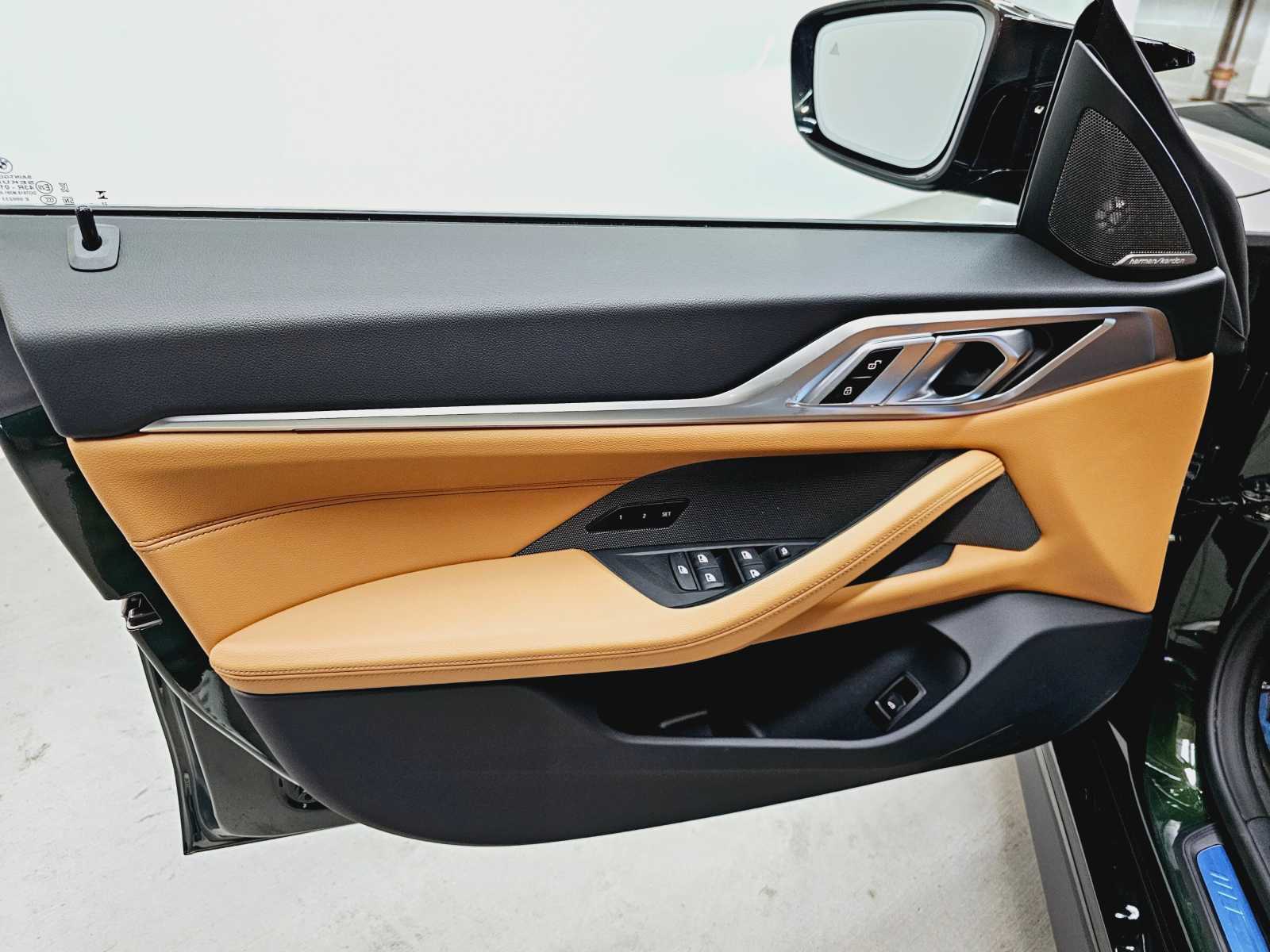 Thumbnail: 2024 BMW 4 Series - 25