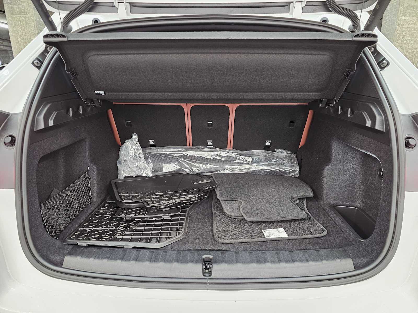 Thumbnail: 2026 BMW X1 - 28