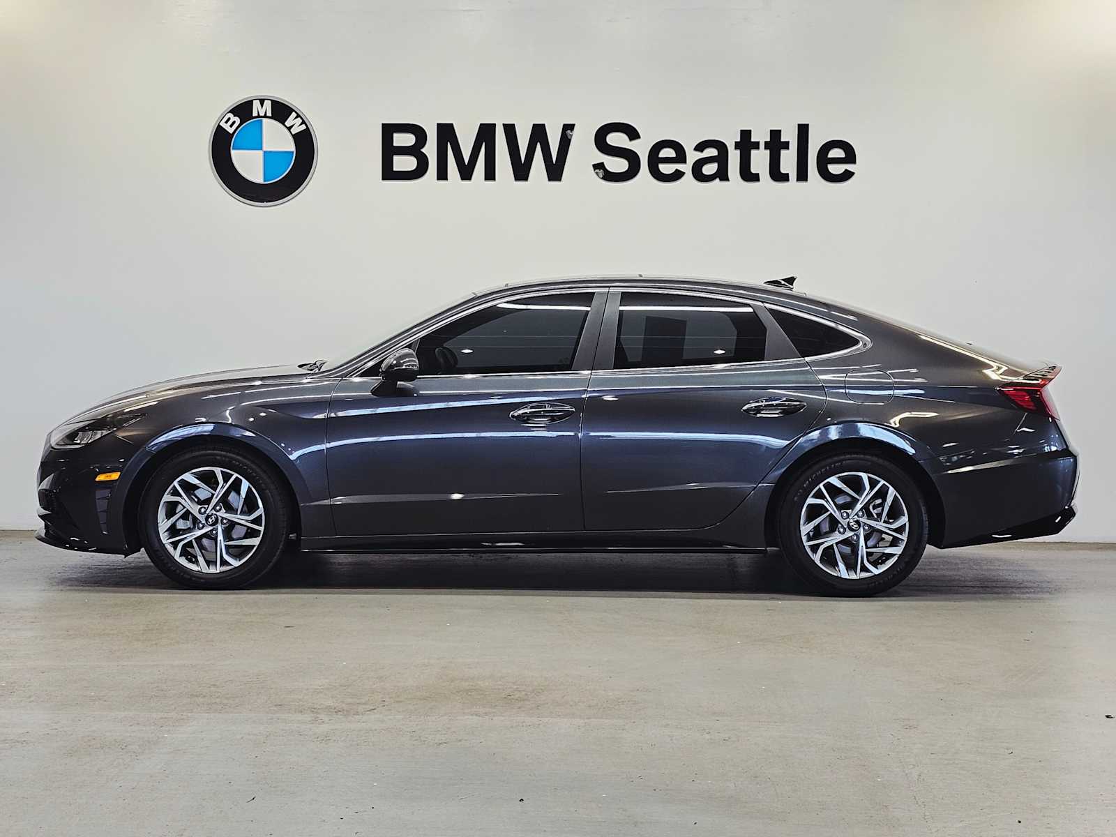 Thumbnail: 2020 Hyundai Sonata - 3