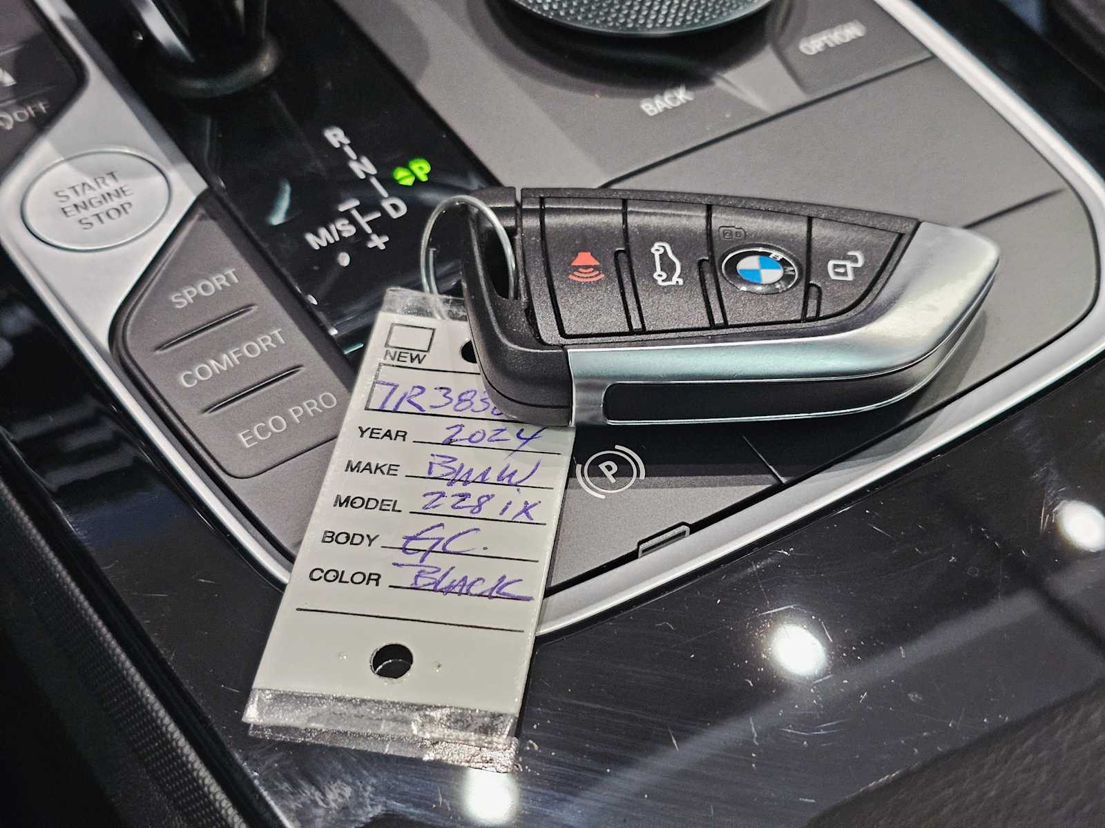 Thumbnail: 2024 BMW 2 Series - 30