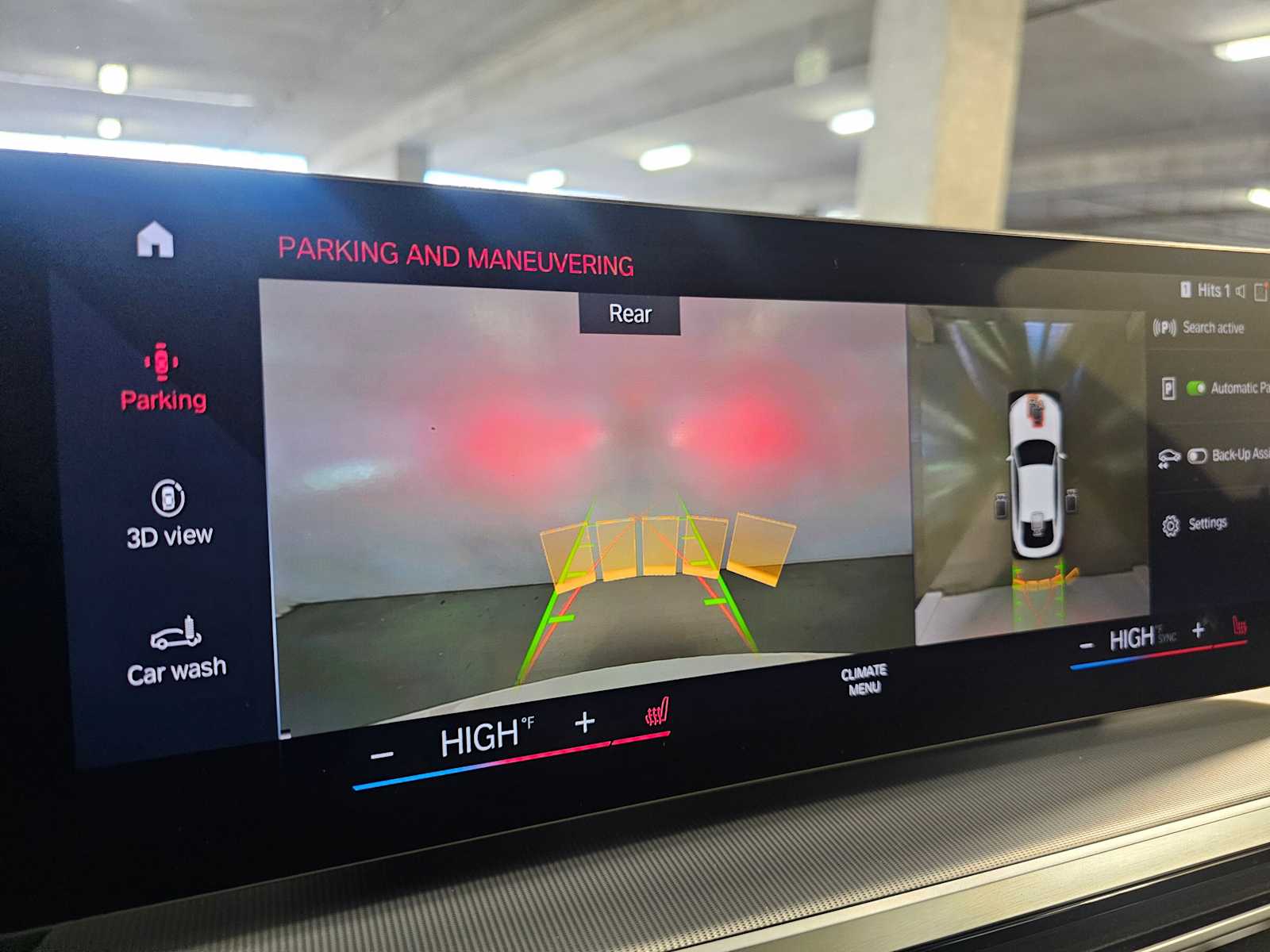 Thumbnail: 2023 BMW i4 - 16