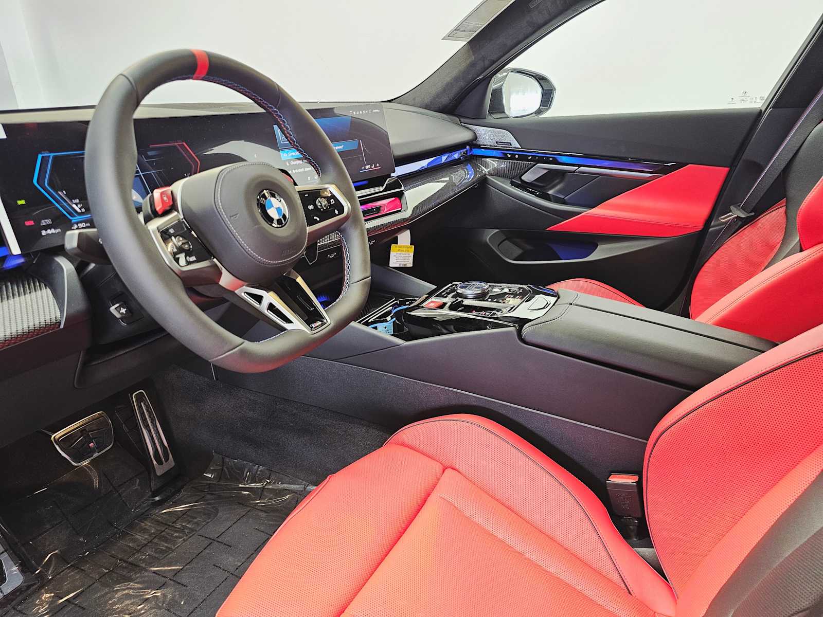 Thumbnail: 2026 BMW M5 - 2