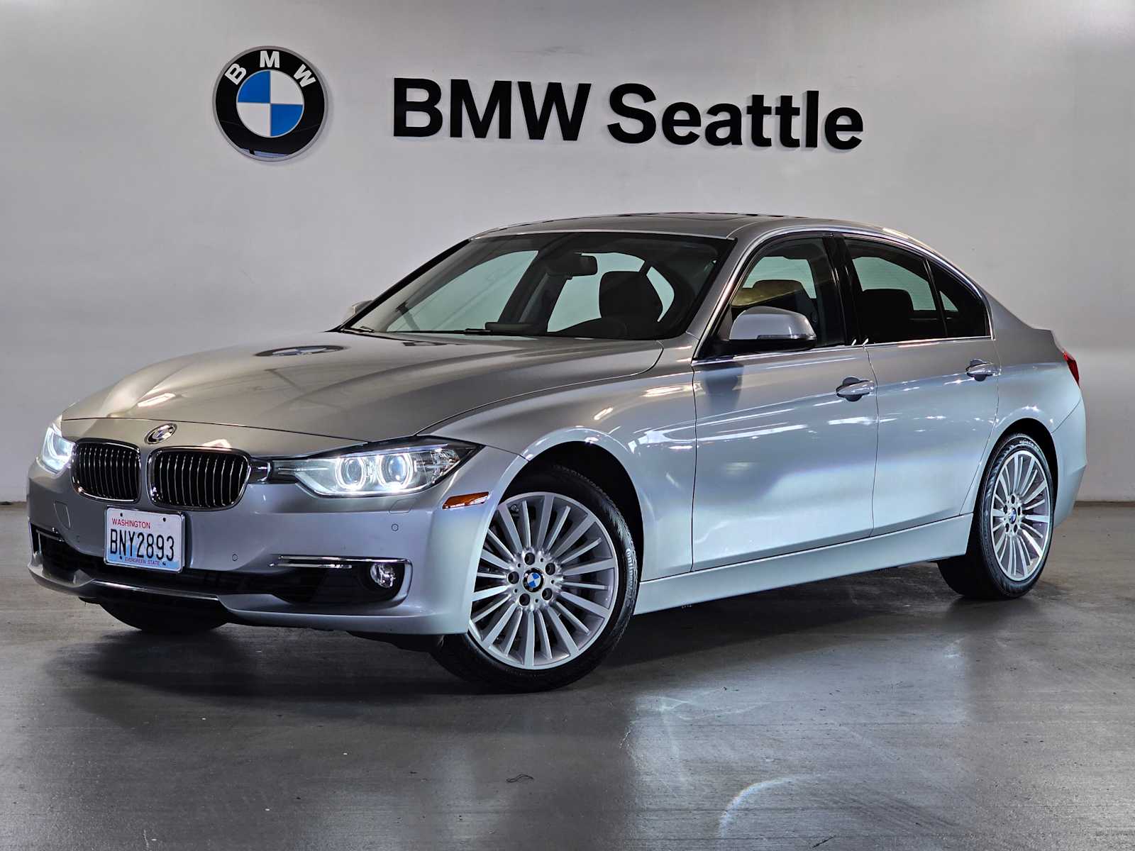 Thumbnail: 2015 BMW 3 Series - 1