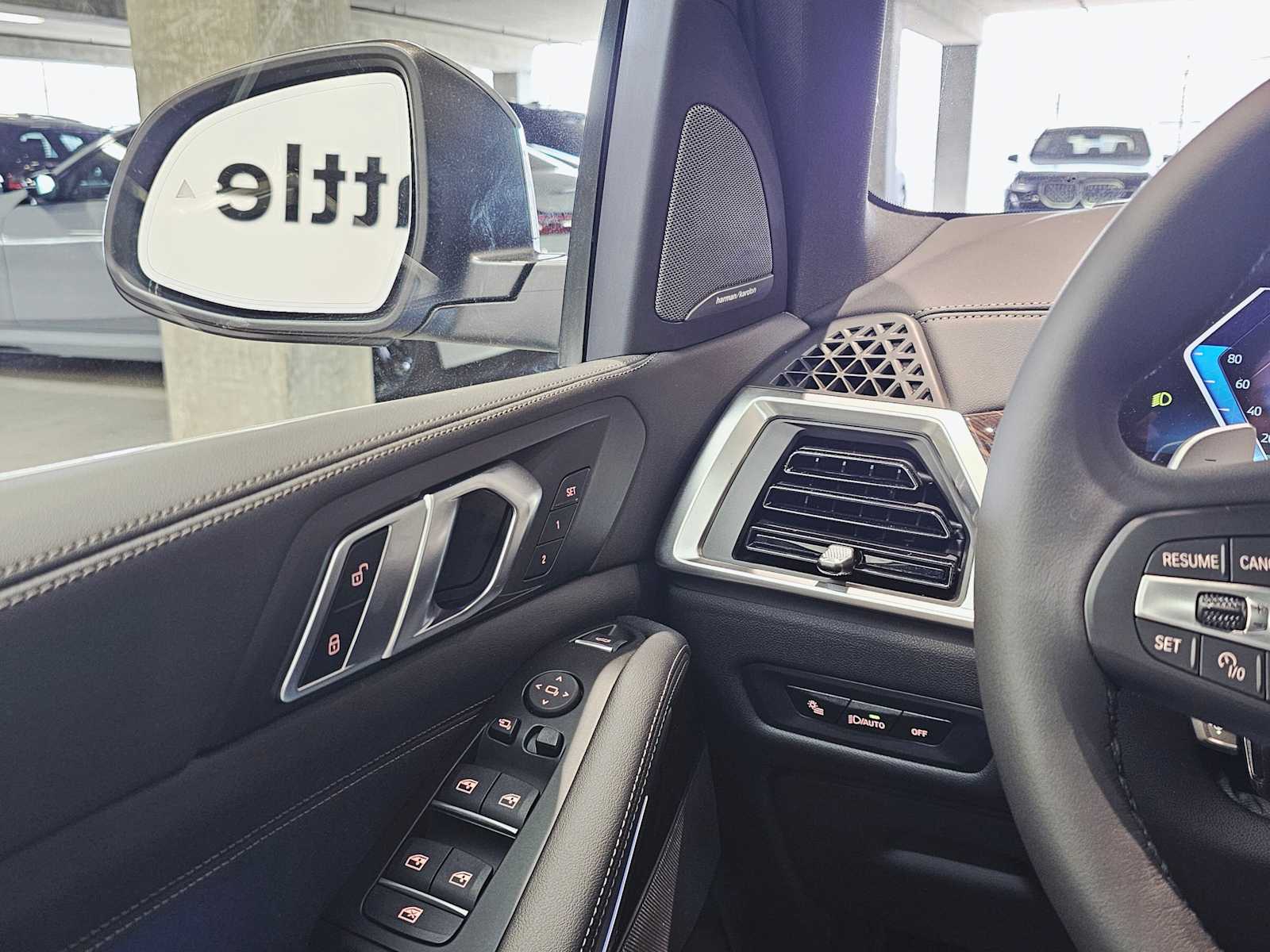 Thumbnail: 2026 BMW X5 - 22