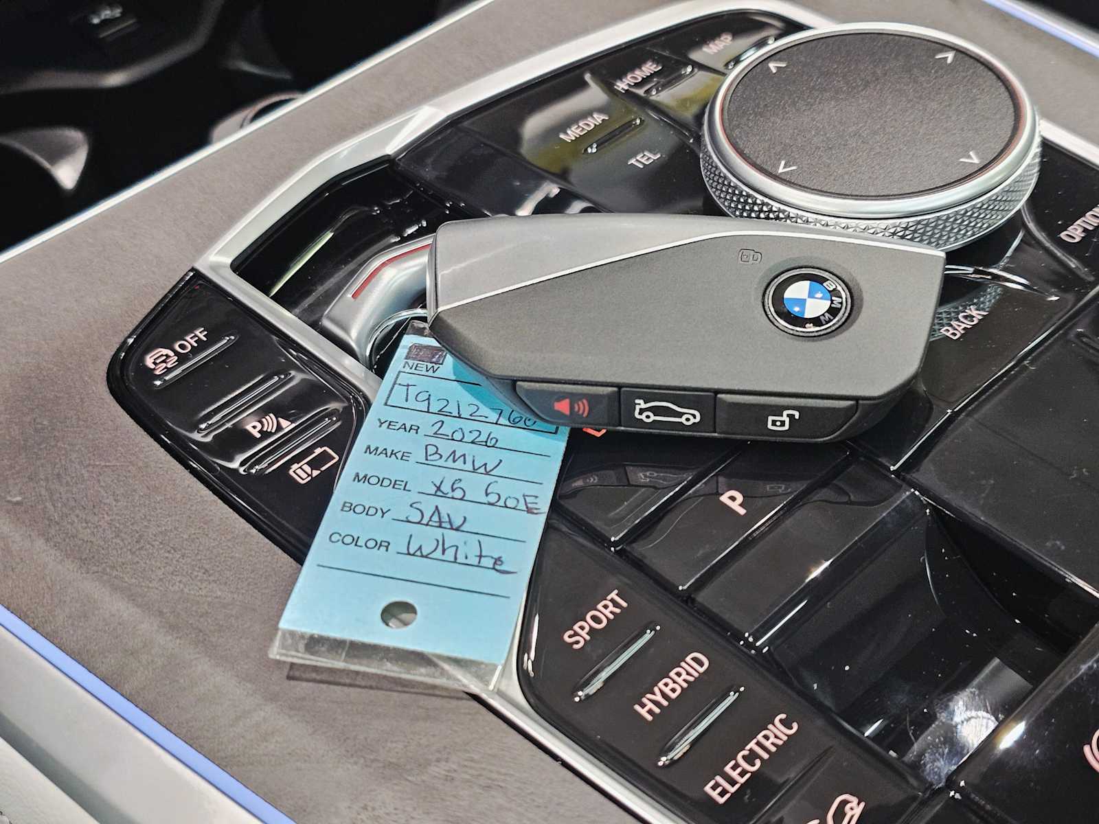 Thumbnail: 2026 BMW X5 - 30