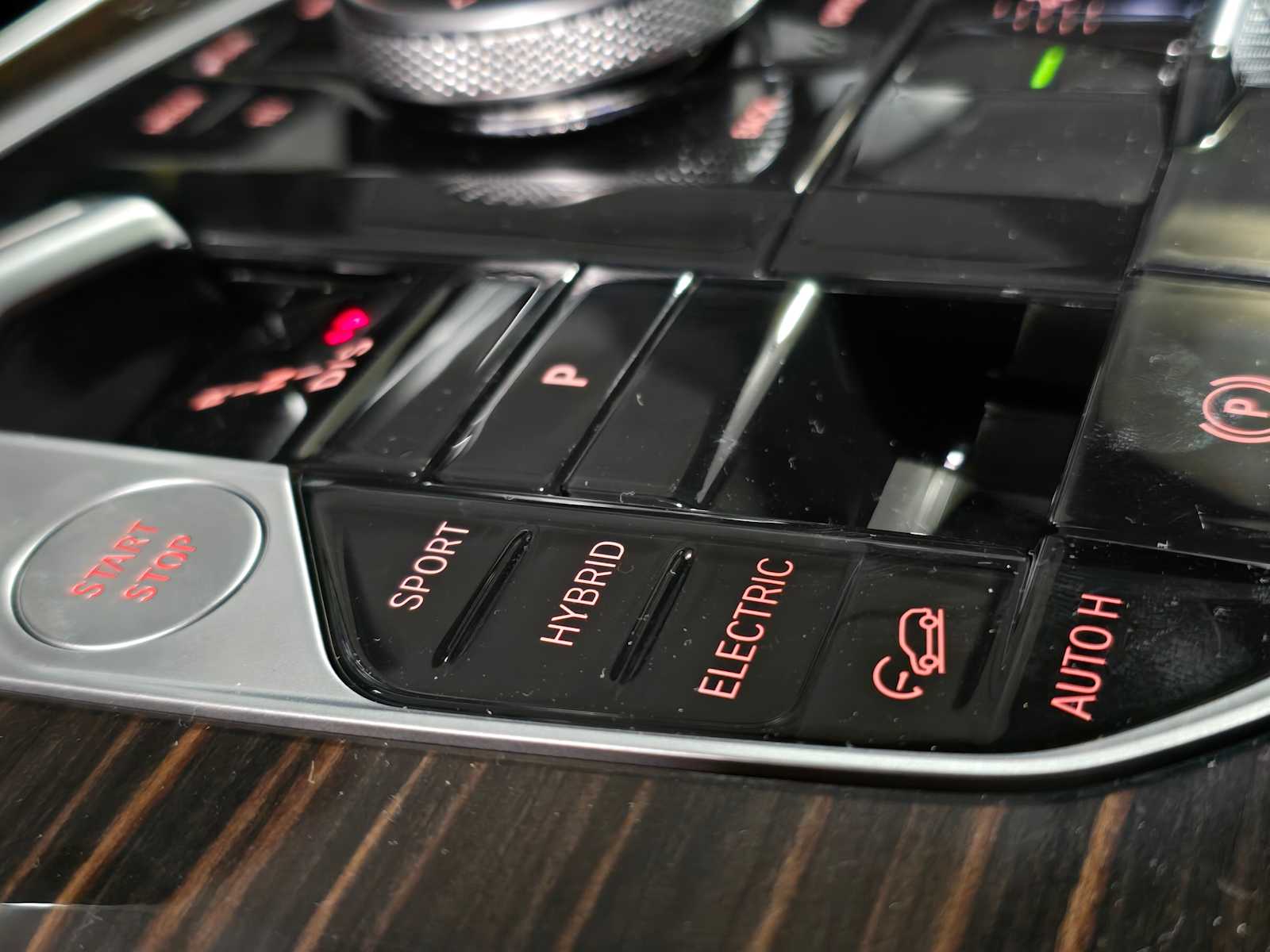 Thumbnail: 2026 BMW X5 - 14