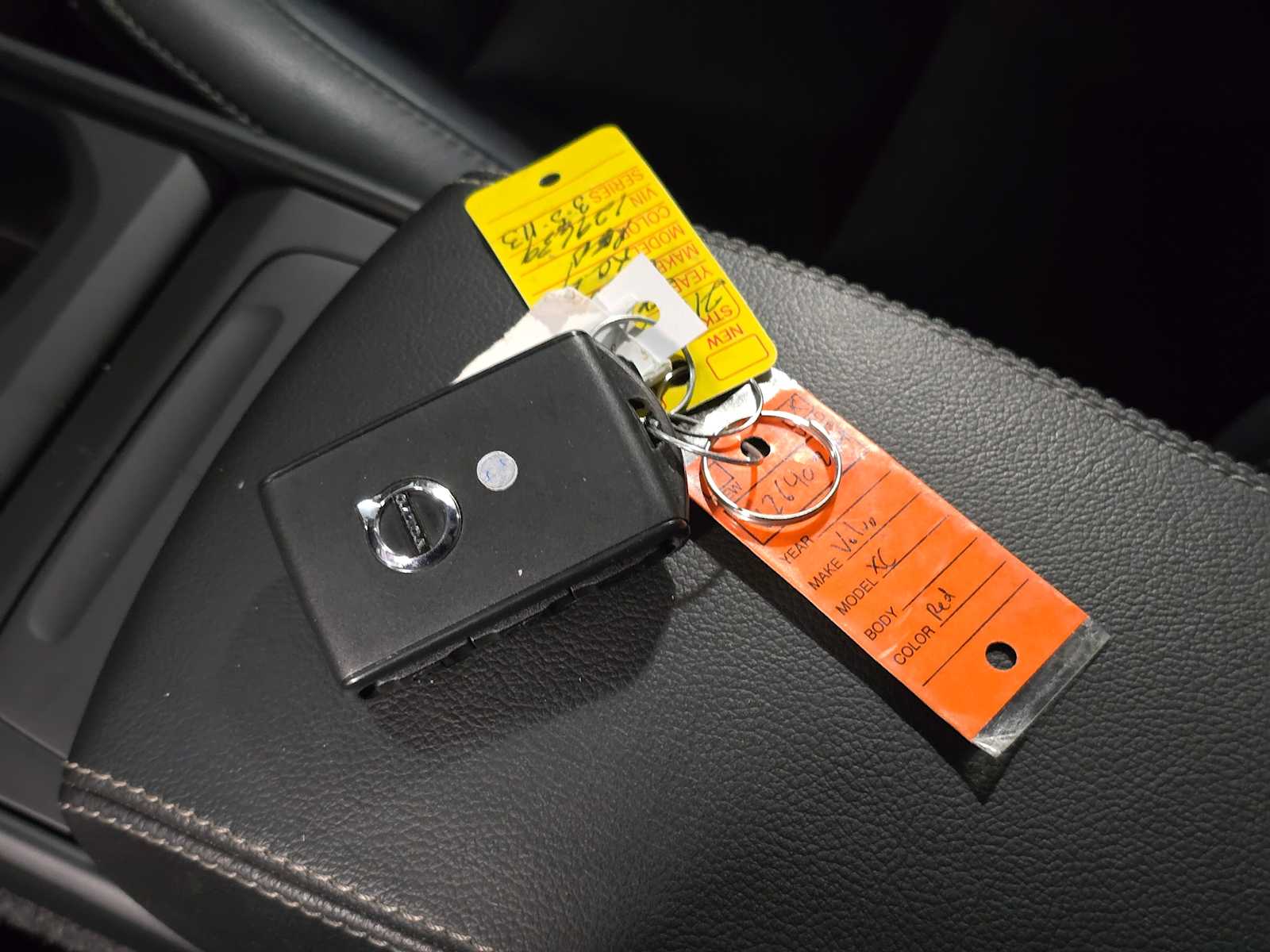 Thumbnail: 2019 Volvo XC40 - 36