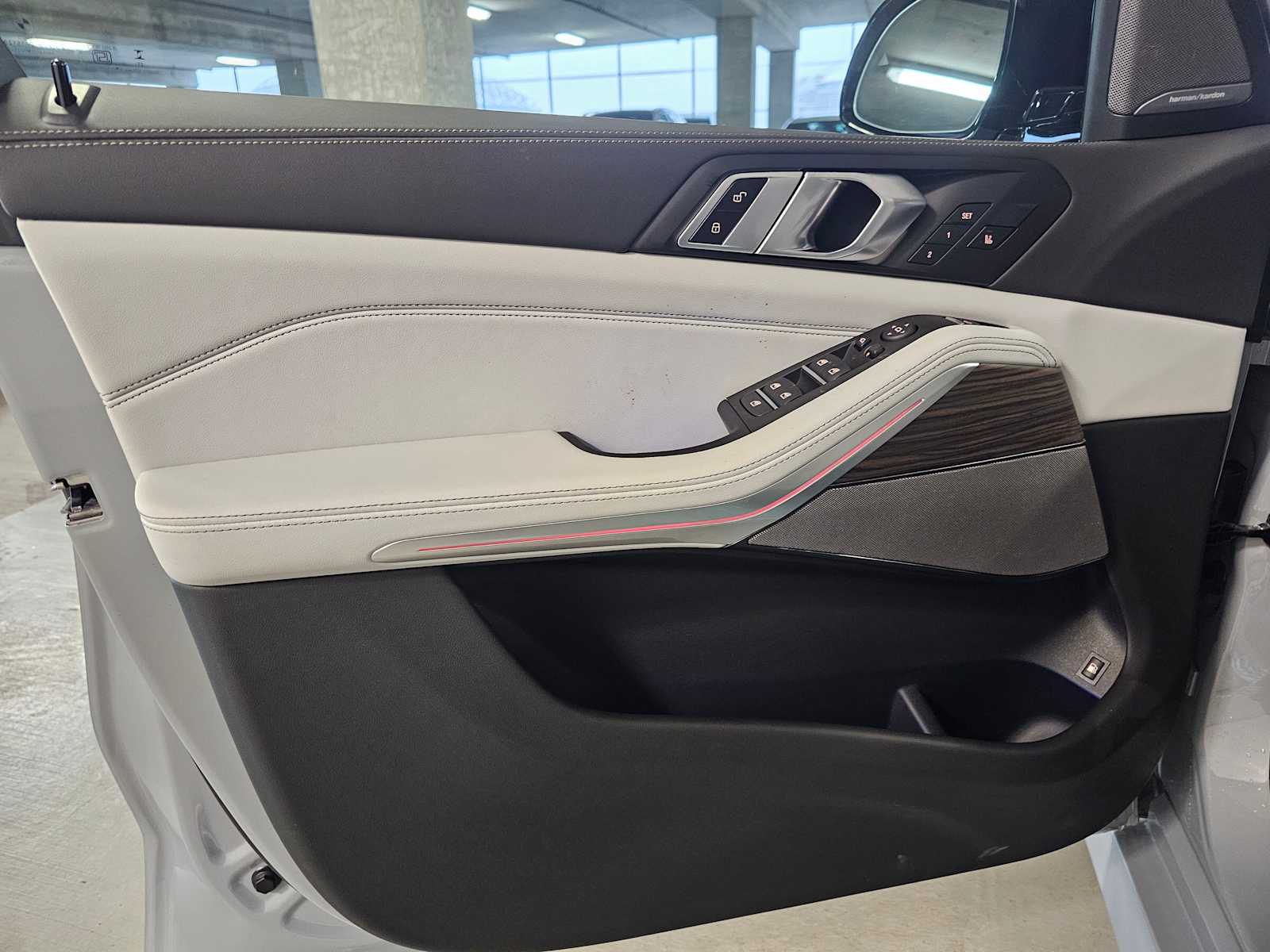Thumbnail: 2026 BMW X5 - 31