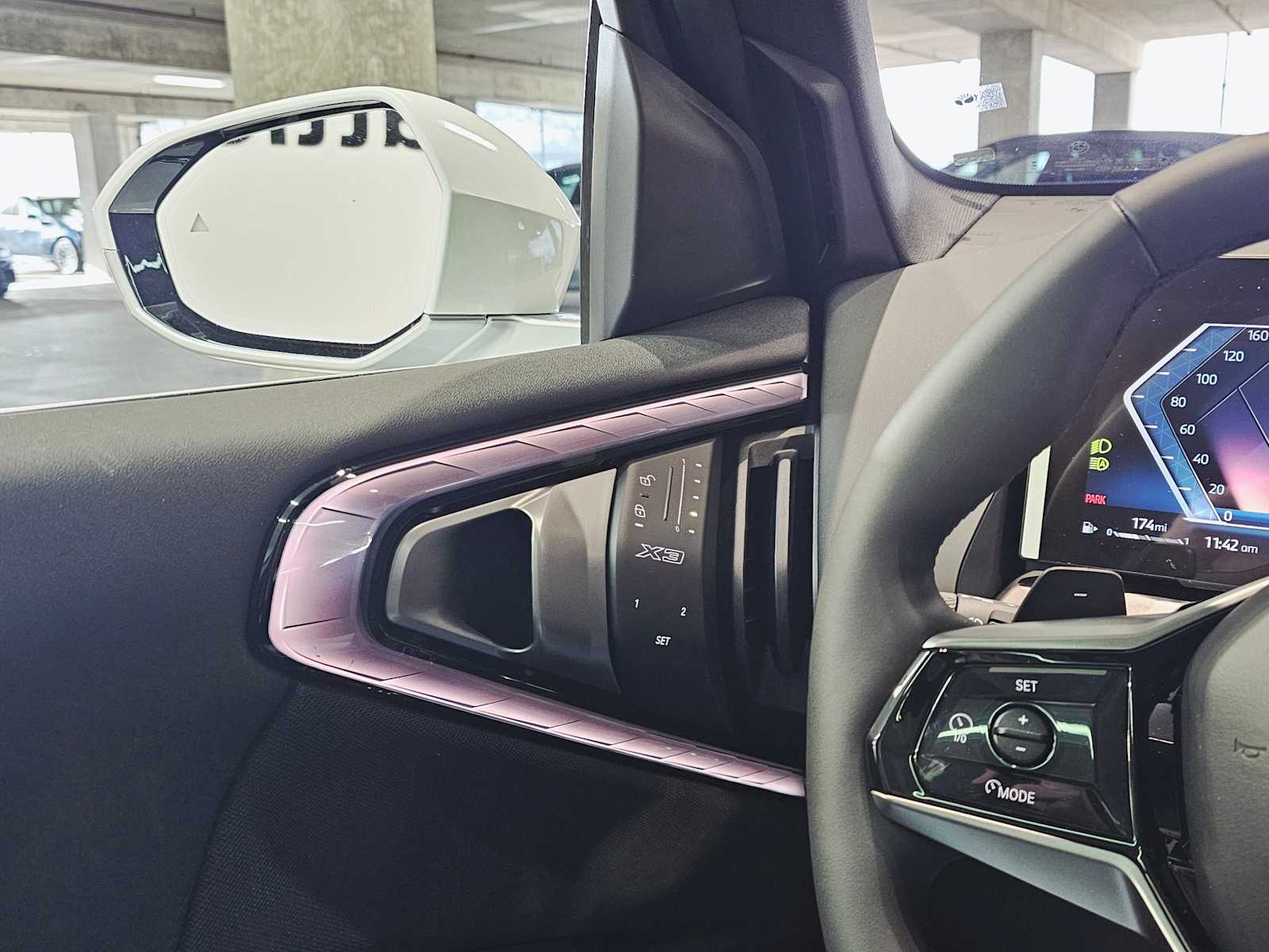 Thumbnail: 2026 BMW X3 - 22