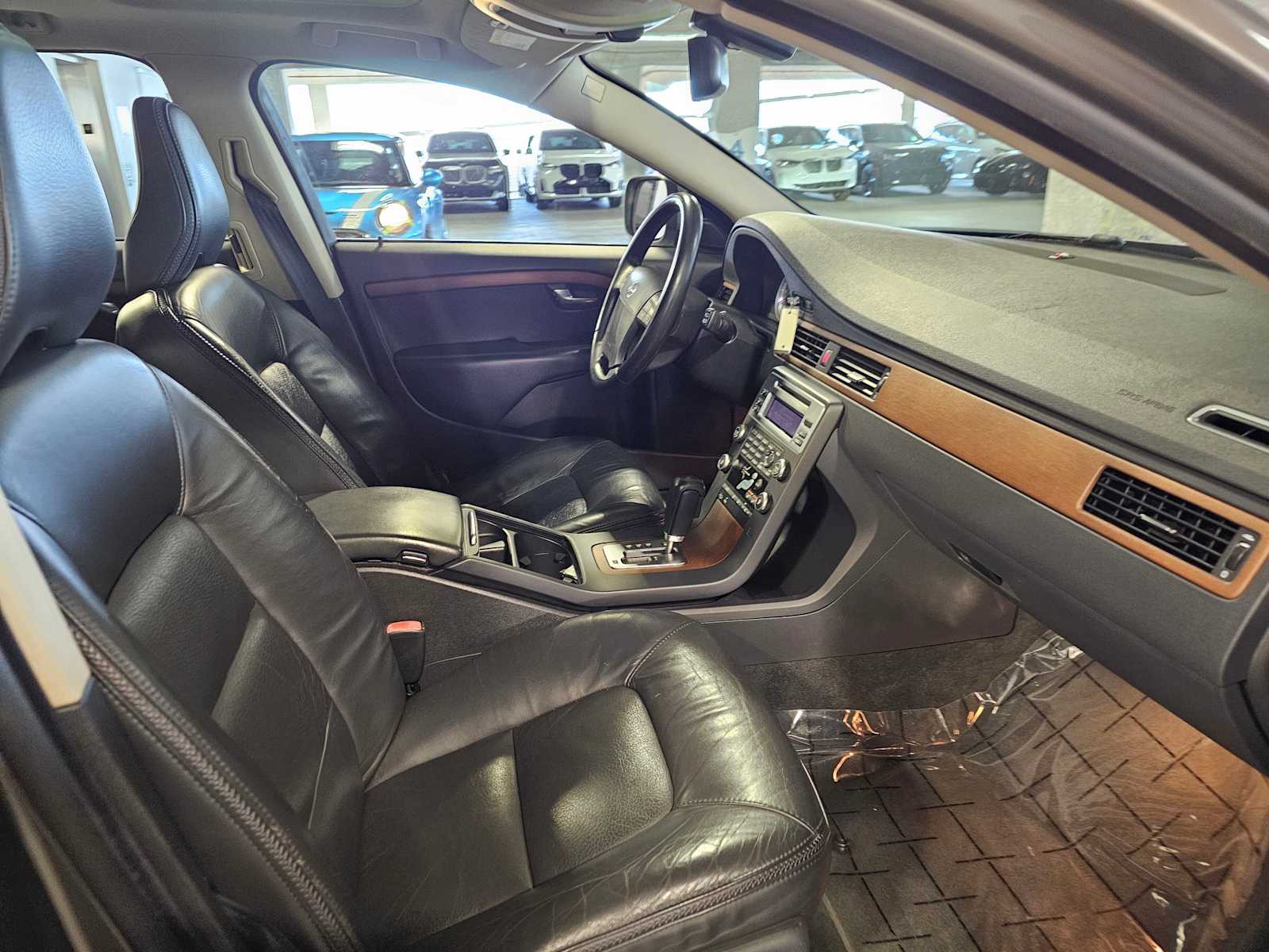 Thumbnail: 2009 Volvo XC70 - 33