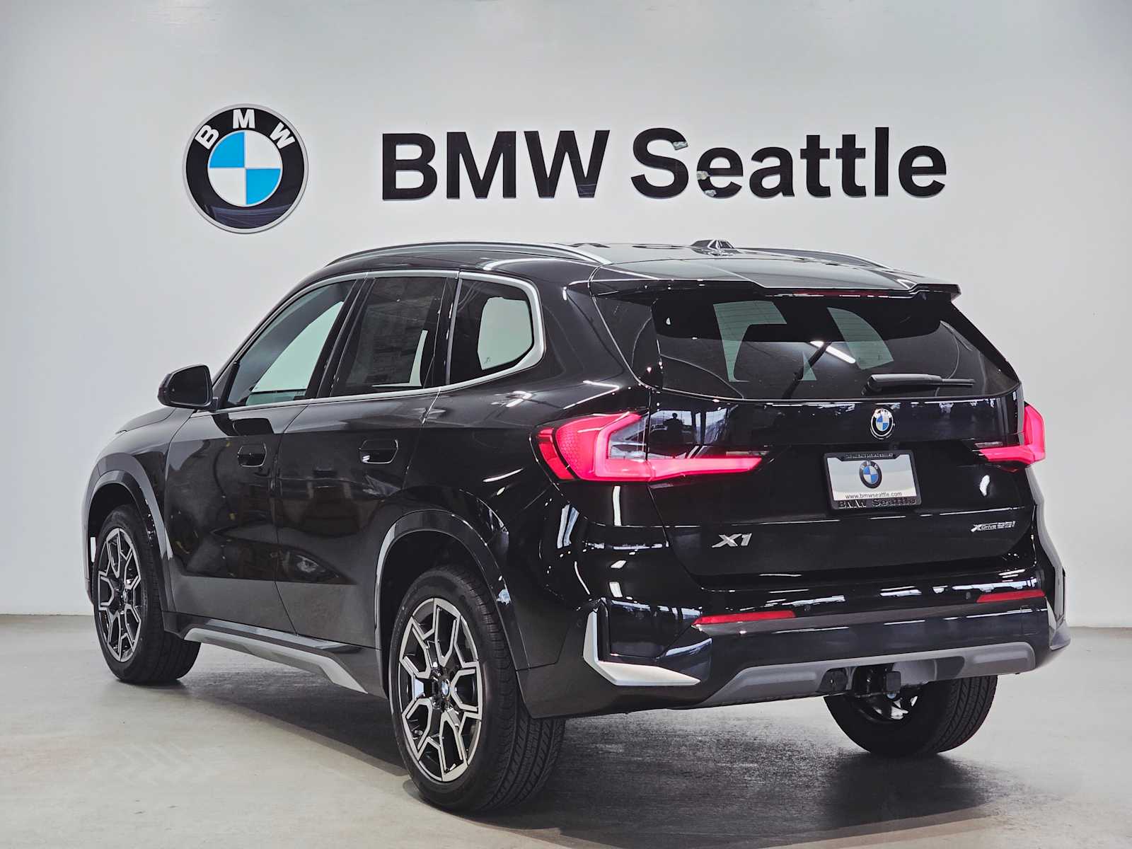 Thumbnail: 2026 BMW X1 - 4