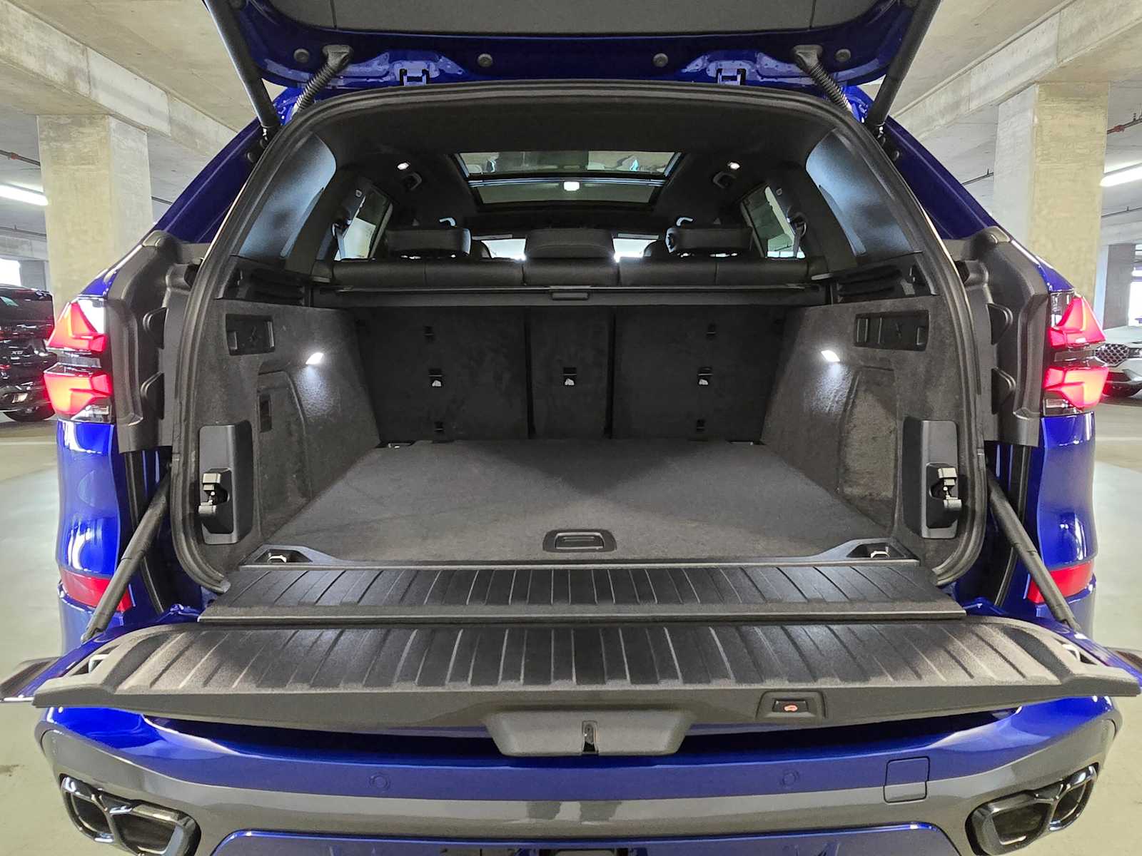 Thumbnail: 2026 BMW X5 - 31