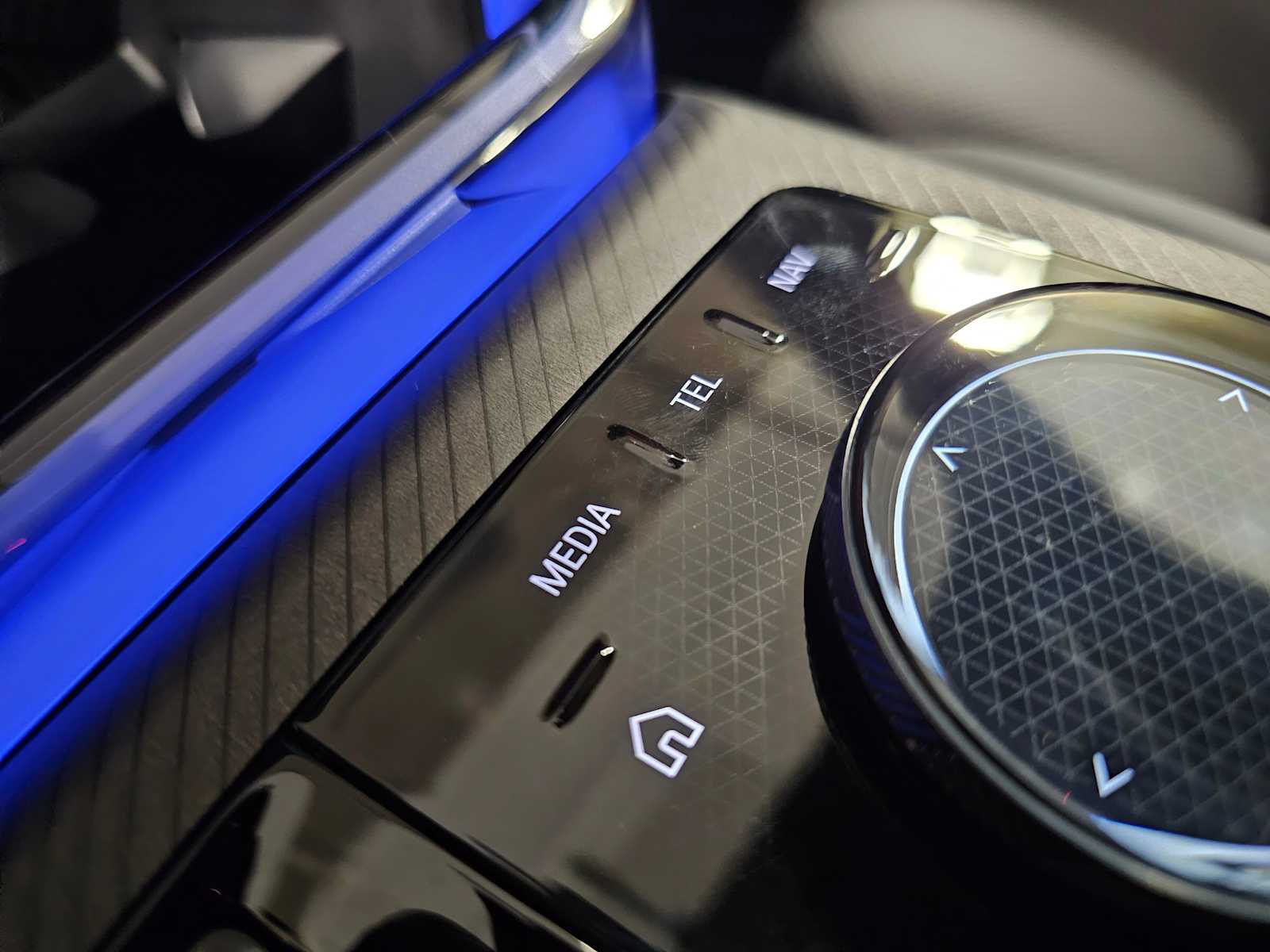 Thumbnail: 2026 BMW X3 - 25