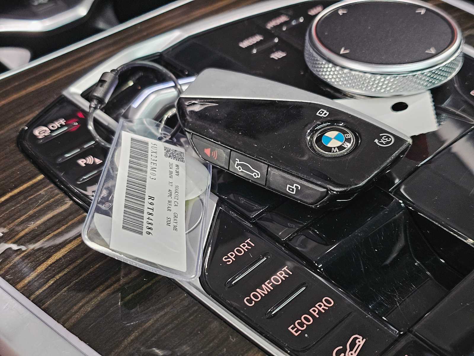 Thumbnail: 2024 BMW X7 - 31