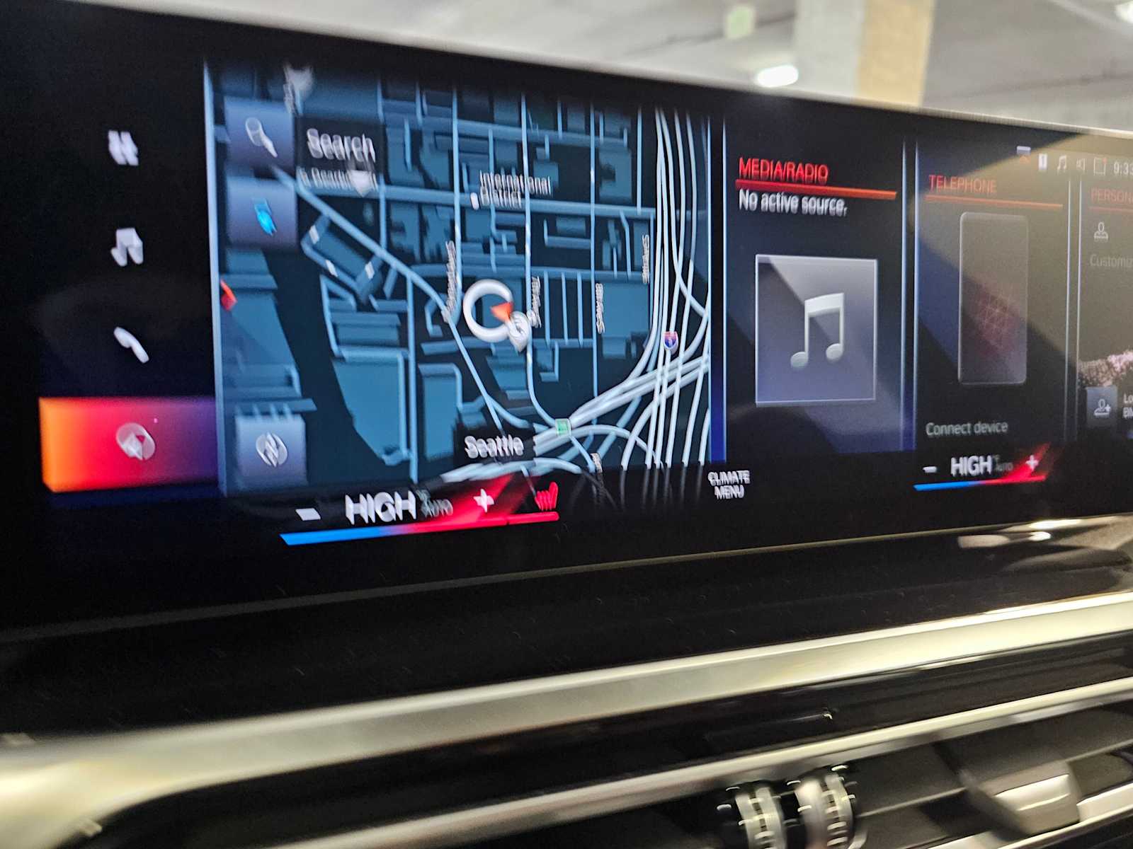 Thumbnail: 2023 BMW i4 - 14