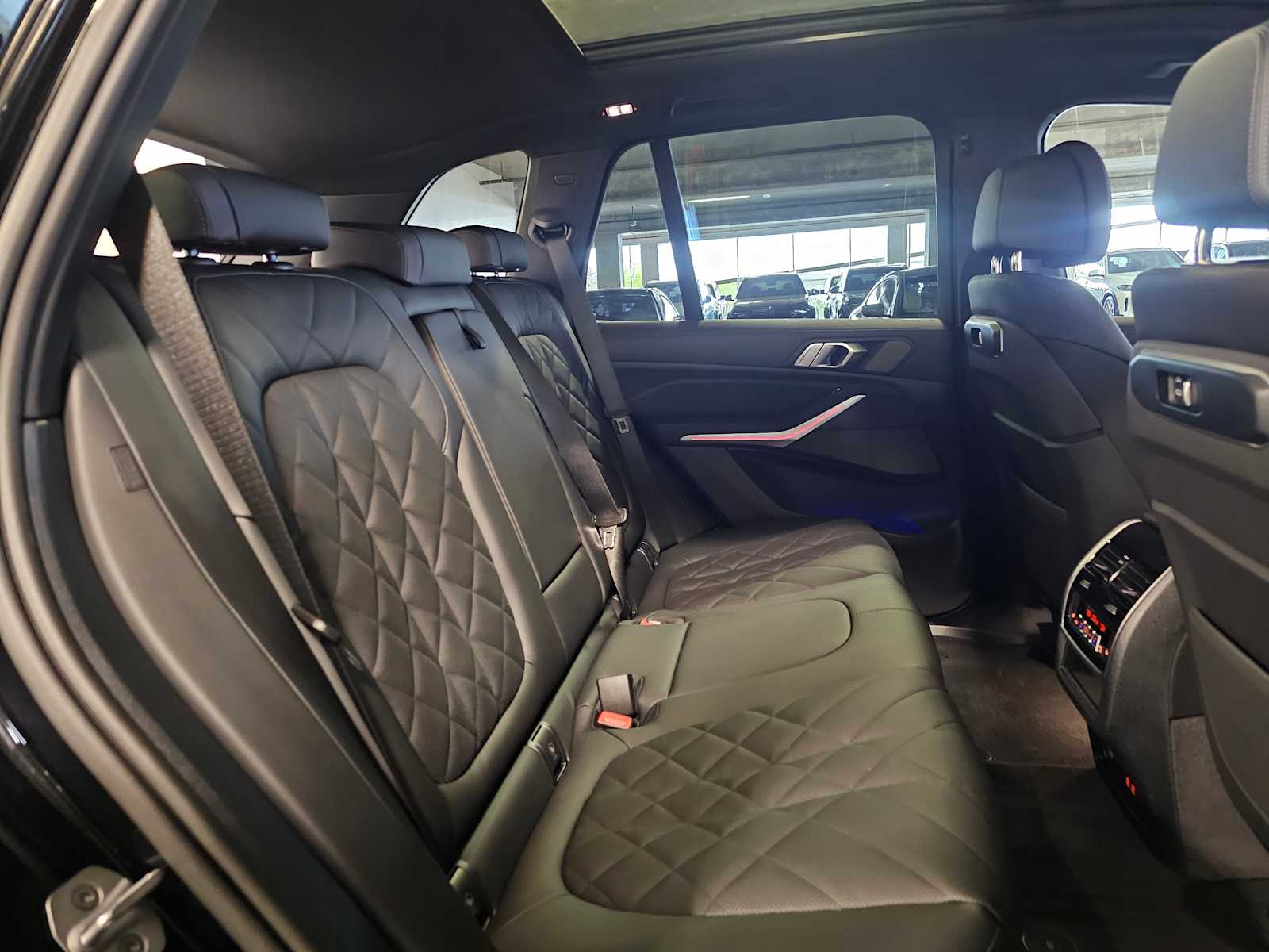 Thumbnail: 2026 BMW X5 - 37