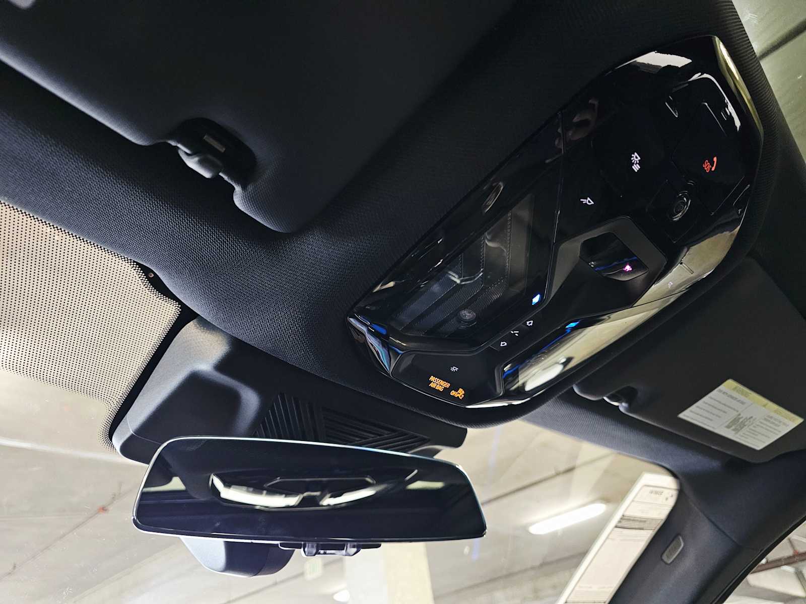 Thumbnail: 2025 BMW i5 - 20