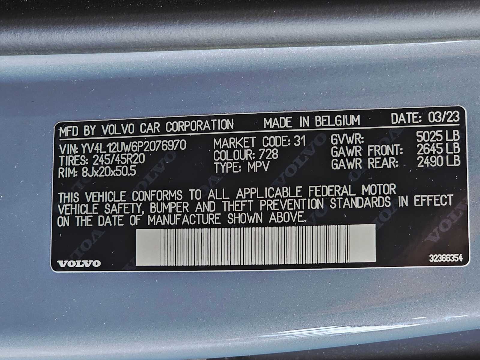 Thumbnail: 2023 Volvo XC40 - 29