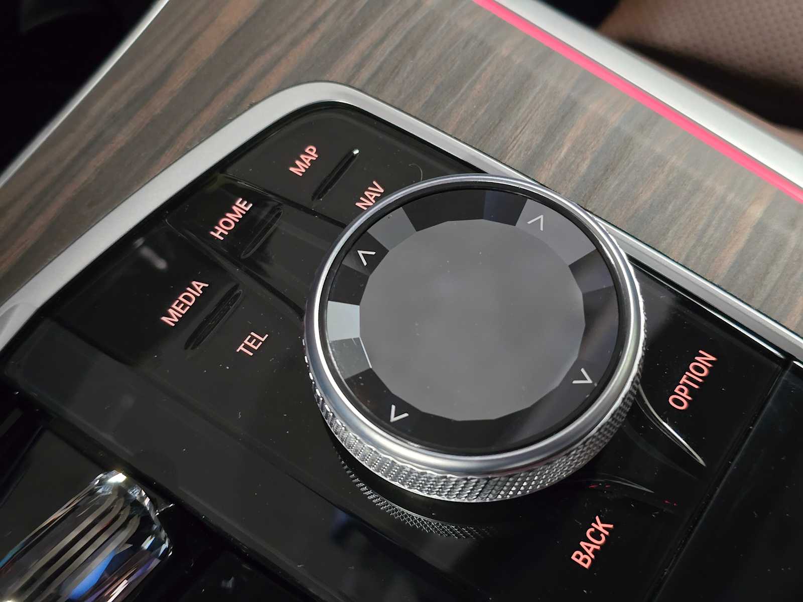 Thumbnail: 2026 BMW X5 - 18