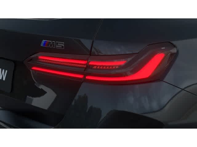 Thumbnail: 2026 BMW M5 - 8